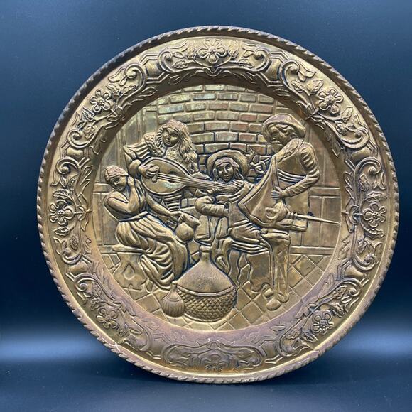 Vtg Decorative Brass Musical Themed Wall Hanging - Made in England - Picture 1 of 9